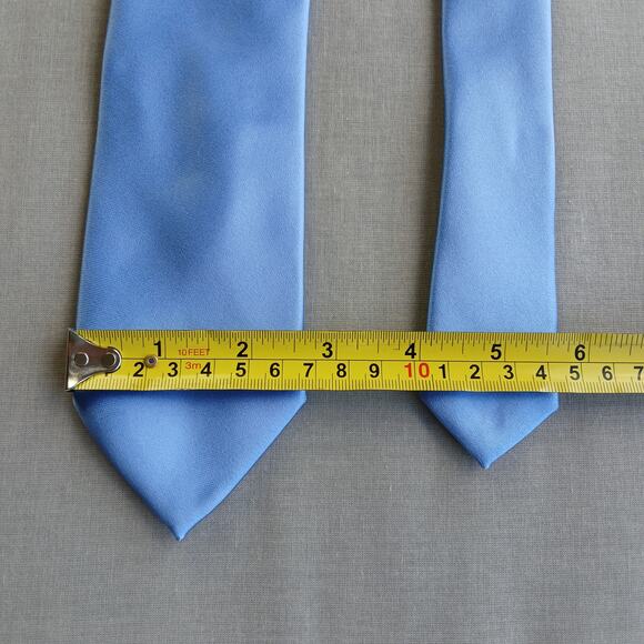 Croft & Barrow Light Blue Satin Necktie 60" L 2.5" W polyester - Picture 7 of 8
